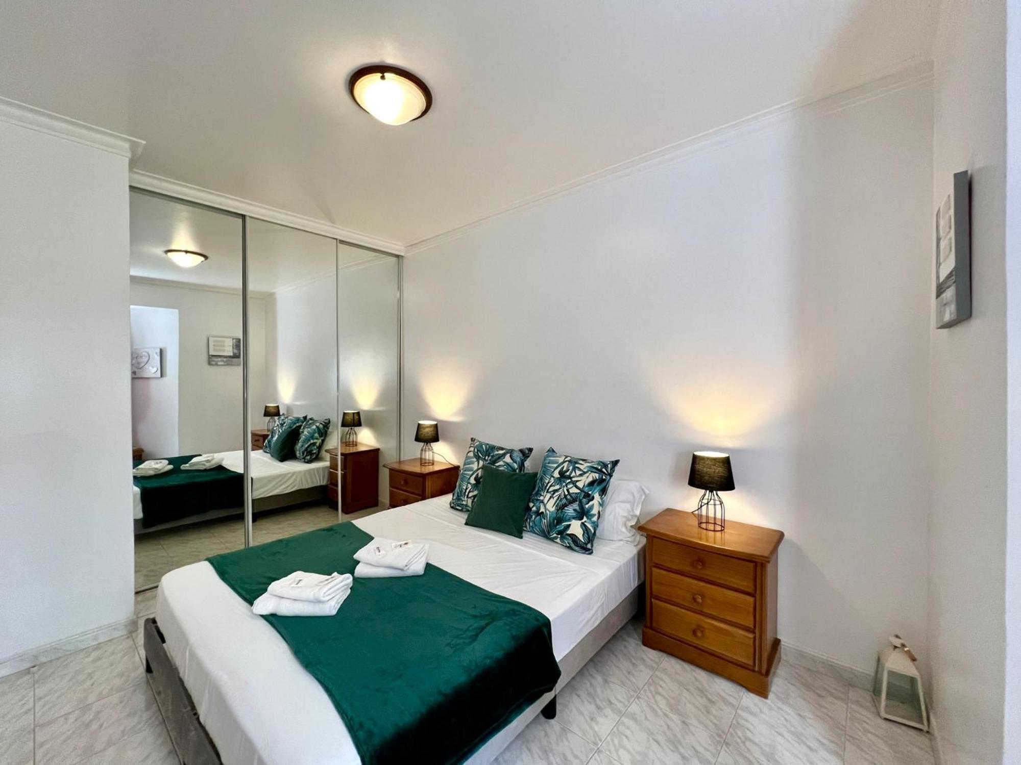 Albufeira Concept 2 With Pool By Homing Apartment Gale  Ngoại thất bức ảnh